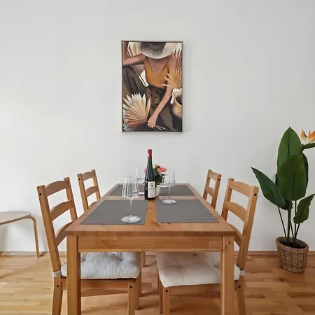 Ocean Breeze - Nahe Uni & Zentrum Apartman Drezda